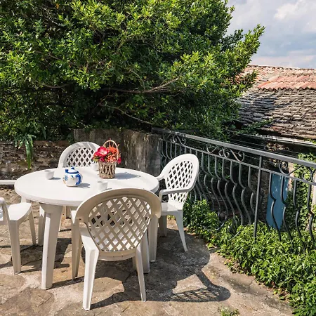 La Clede 3/4 Personnes A St Michel De Deze Le Vieux Holiday home *